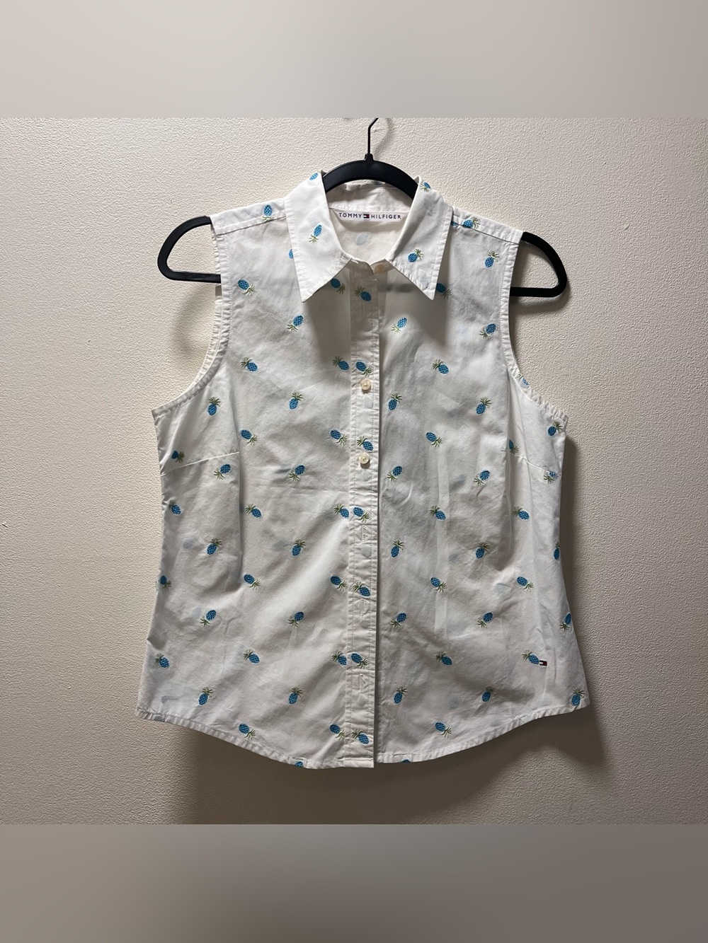 Tommy Hilfiger Classic Coastal Inspired Chic Button Down Shirt, Sz 8, White/Blue